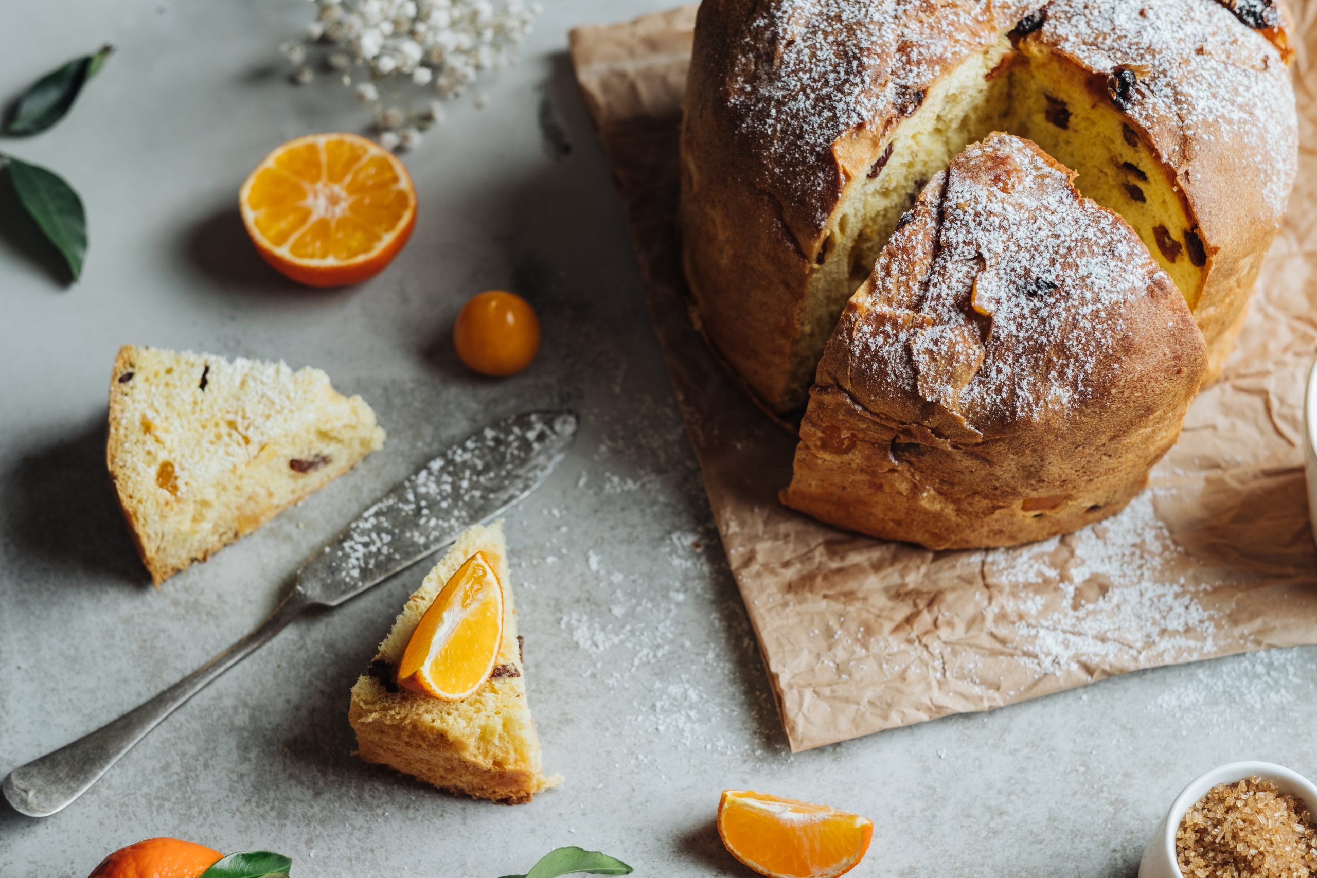 Panettone on a cutting board.